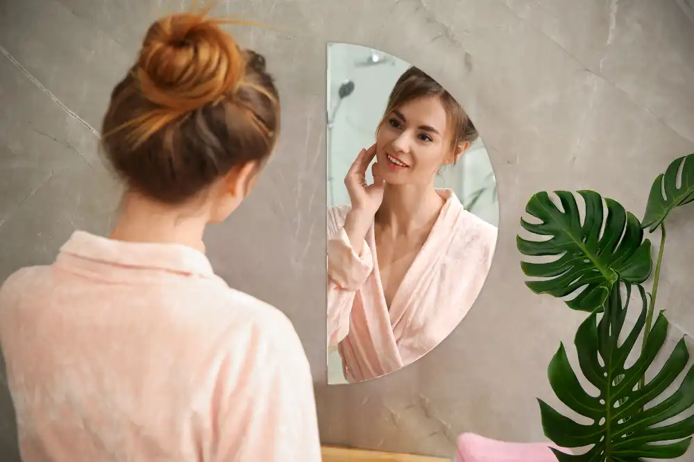 Polkruhové Zrkadlo nástenné bez rámu