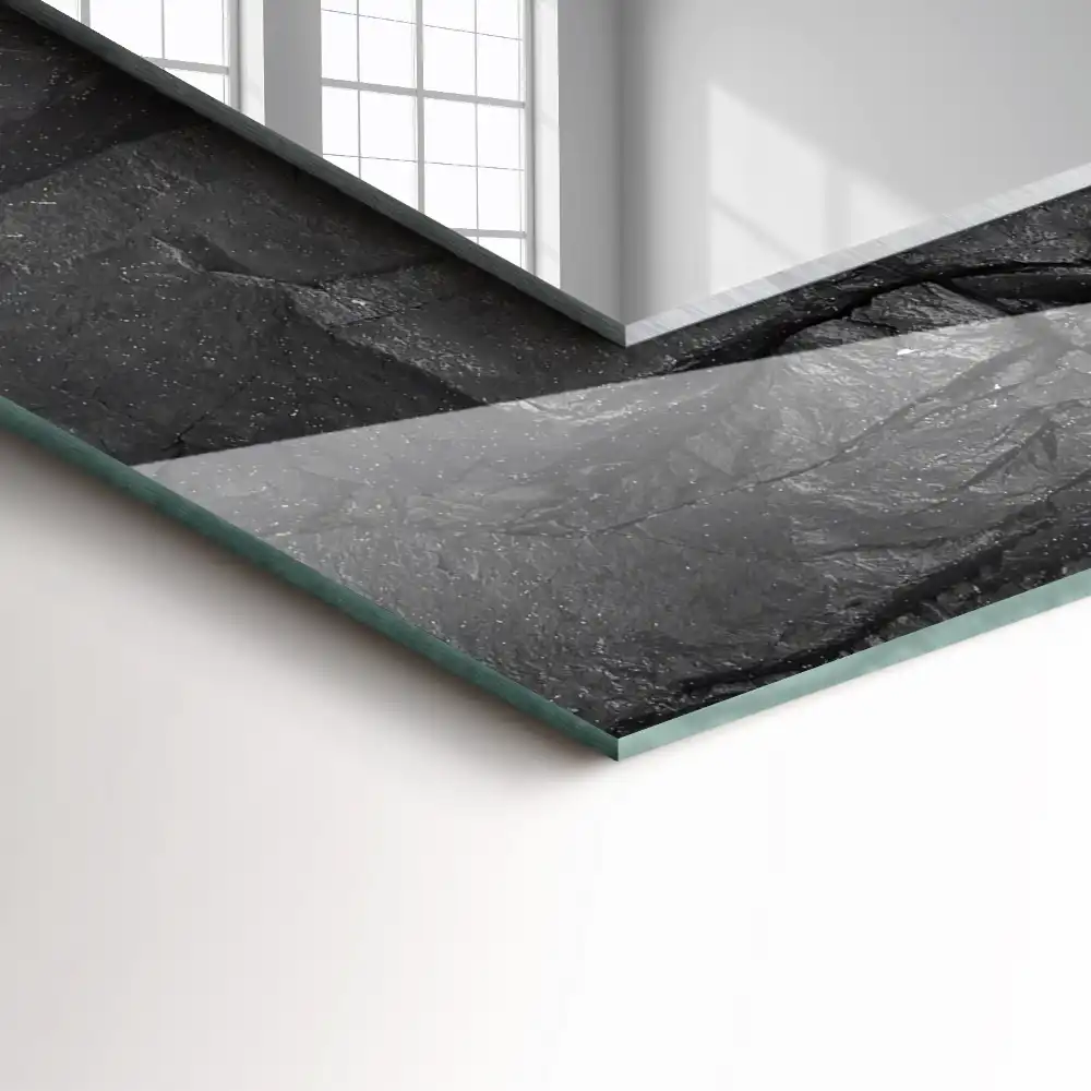 Obdĺžnikové dekoračné zrkadlo Trhliny v čiernych skalách